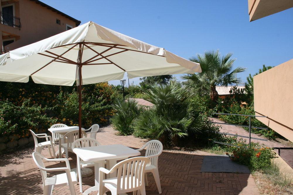 Residence Pietre Bianche Aparthotel Pizzo (Calabria) Exterior foto